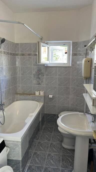 Apartment Biggy Cavtat Eksteriør bilde